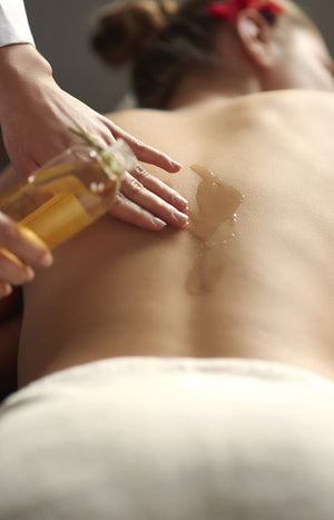 Massage aux huiles essentielles en duo