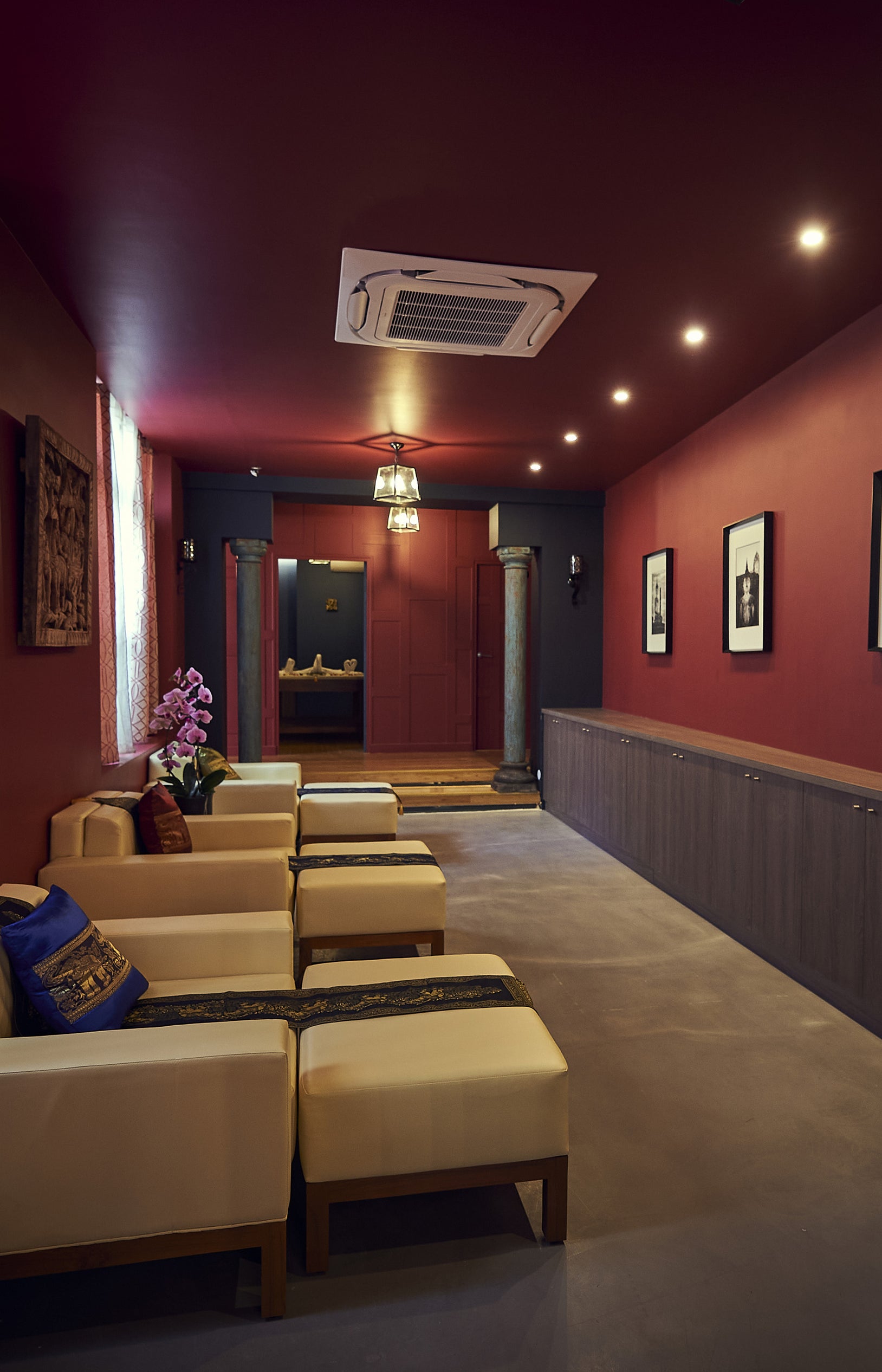 Massage thaï aux huiles chaudes & réflexologie en duo