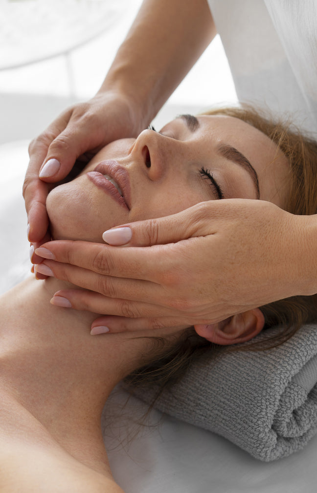 Soin visage Equilibre PURE Esthederm